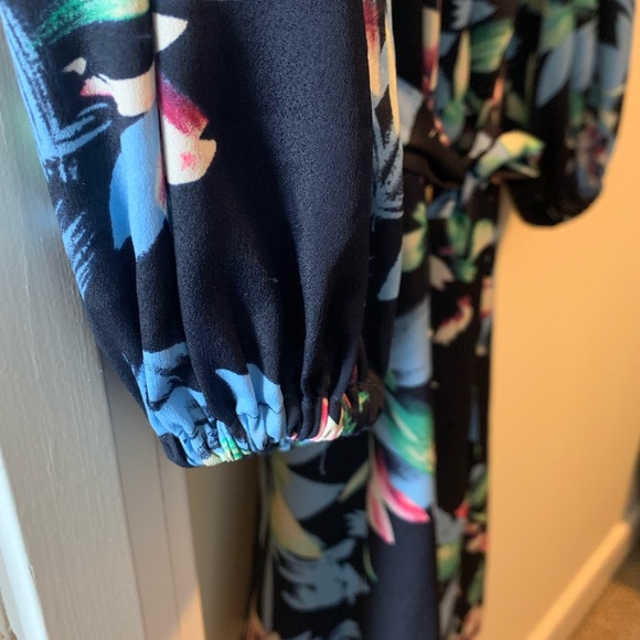 Eliza J. Floral 3/4 Sleeve Mini Dress - Picture 3 of 5